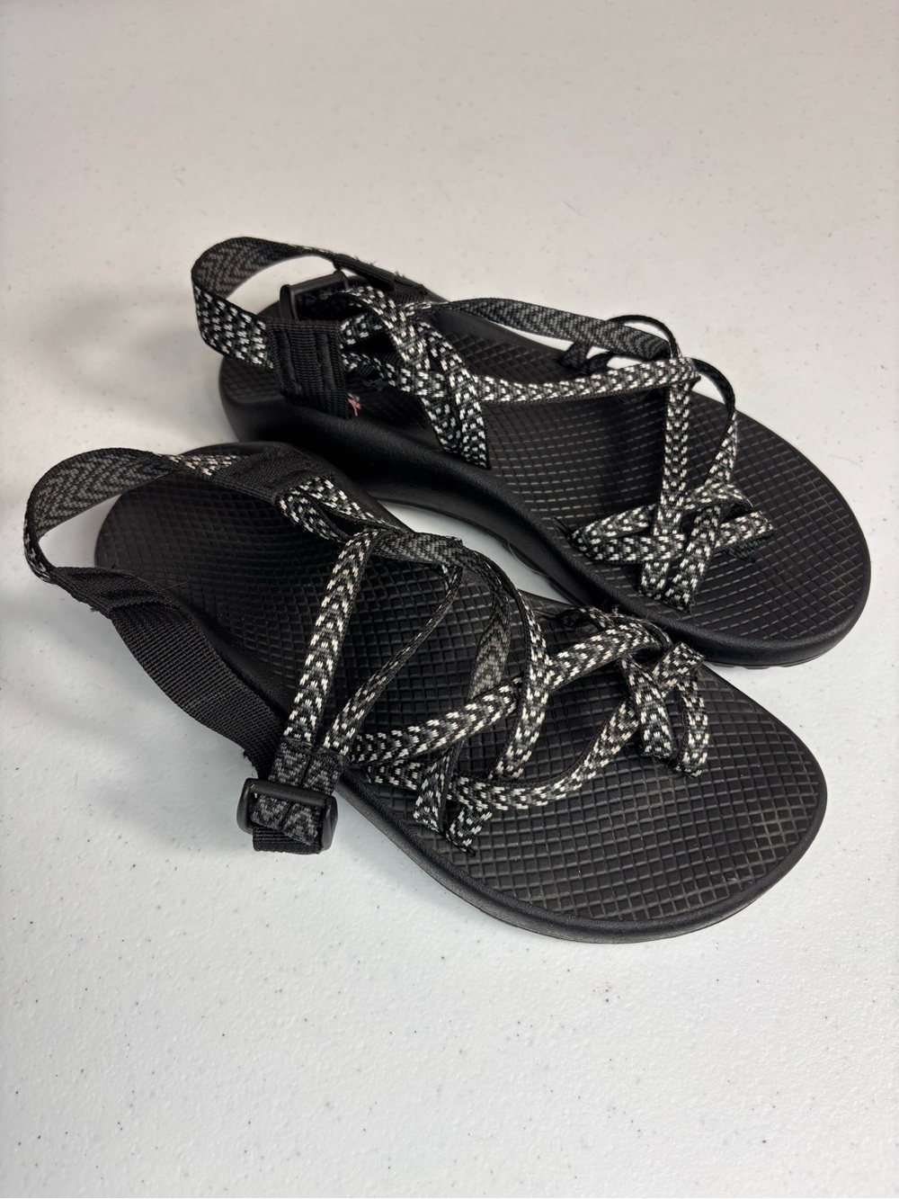 Chaco ZX/2 Classic hiking sandals women’s size 8